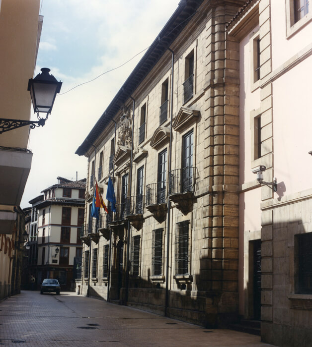 El Palacio de Velarde.