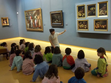 Un taller infantil en el Museo